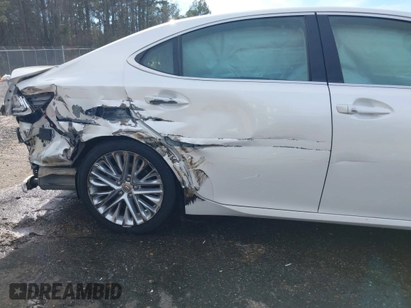 2016 Lexus ES 330 with VIN JTHBK1GG2G2228249, listed as a IAAI auction lot 41701494 with 59,341 mi miles and . Bid and sale history available at carsss.com. Image 6.