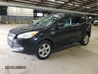 2013 Ford Escape SE with VIN 1FMCU9GX0DUD30143, listed as a Copart auction lot 50122215 with 145,570 mi miles and Clean Title. Bid and sale history available at carsss.com. Image 1.