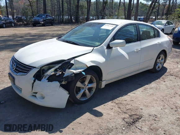 2011 Nissan Altima S with VIN 1N4AL2APXBN465996, listed as a IAAI auction lot 41907608 with 210,702 mi miles and . Bid and sale history available at DreamBid. Image 2.