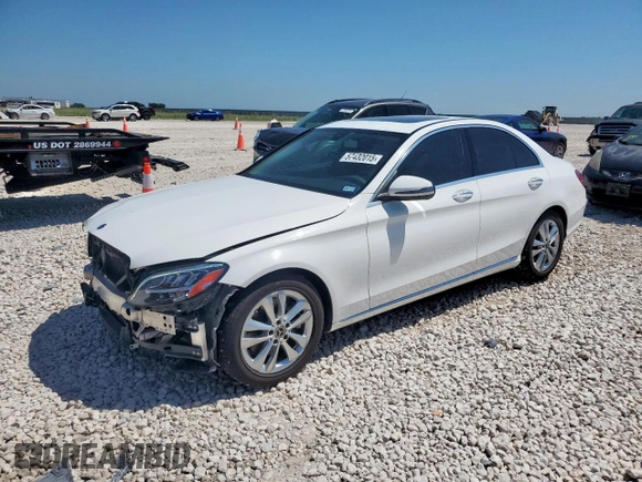 2019 Mercedes-Benz C 300 with VIN 55SWF8DB7KU283213, listed as a Copart auction lot 57432015 with 83,667 mi miles and Salvage title. Bid and sale history available at DreamBid. Image 1.