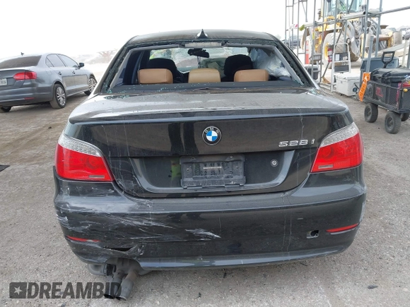 2010 BMW 5 Series 528i with VIN WBANU5C56AC126505, listed as a IAAI auction lot 42072076 with Not Provided miles and . Bid and sale history available at carsss.com. Image 16.