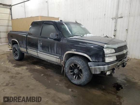 2005 Chevrolet Silverado 1500 Z71 with VIN 1GCEK19B95Z115287, listed as a Copart auction lot 44511215 with 224,632 mi miles and Salvage Title. Bid and sale history available at carsss.com. Image 4.