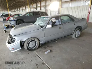 1997 Toyota Crown z VIN JZS1510058113, wystawiony jako Copart lot #84561364 z przebiegiem 71 242 mil mil oraz Szkoda całkowita • Salvage title. Historia ofert i sprzedaży dostępna na DreamBid. Obrazek 1.