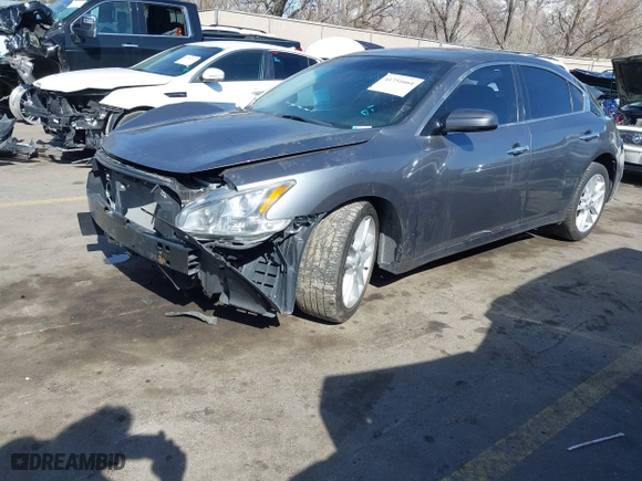 2014 Nissan Maxima 3.5 SV w/Premium Pkg with VIN 1N4AA5AP1EC484220, listed as a IAAI auction lot 41751664 with 88,121 mi miles. Bid and sale history available at carsss.com. Image 18.