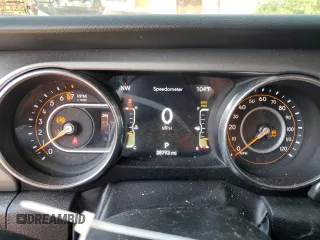 2023 Jeep Gladiator Sport S with VIN 1C6HJTAG7PL517812, listed as a Copart auction lot 60200015 with 38,793 mi miles and Clean title. Bid and sale history available at DreamBid. Image 9.