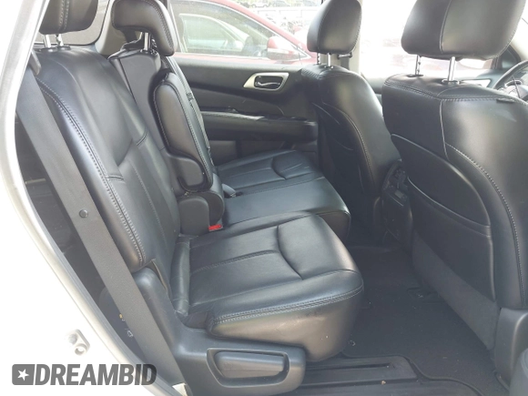 2014 Nissan Pathfinder SV with VIN 5N1AR2MN7EC624360, listed as a IAAI auction lot 42134538 with 167,492 mi miles. Bid and sale history available at carsss.com. Image 8.