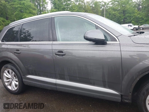 2019 Audi Q7 Premium with VIN WA1AHAF75KD030236, listed as a IAAI auction lot 42258016 with 36,935 mi miles and . Bid and sale history available at DreamBid. Image 13.