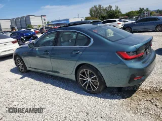 2020 BMW 3 Series 330i with VIN WBA5R1C08LFJ74460, listed as a Copart auction lot 47892805 with 28,447 mi miles and Salvage Title. Bid and sale history available at carsss.com. Image 2.