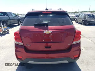 2020 Chevrolet Trax LT z VIN 3GNCJLSB5LL200039, wystawiony jako Copart lot #53728835 z przebiegiem Nie podano mil oraz Szkody całkowita. Historia ofert i sprzedaży dostępna na DreamBid. Obrazek 6.