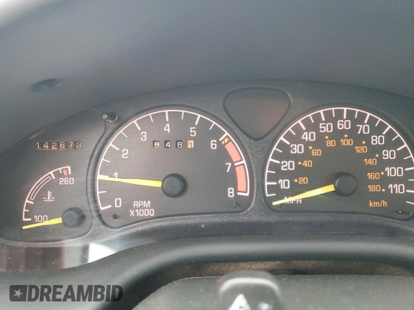 1997 Pontiac Grand Am SE z VIN 1G2NE52T4VC747929, wystawiony jako Copart lot #43959975 z przebiegiem 142 673 mil mil oraz Szkoda całkowita • Salvage title. Historia ofert i sprzedaży dostępna na DreamBid. Obrazek 9.
