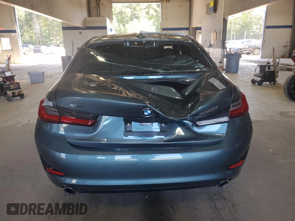 2021 BMW 3 Series 330i xDrive with VIN WBA5R7C01MFK86974, listed as a Copart auction lot 69995894 with 28,926 mi miles and Salvage Title. Bid and sale history available at carsss.com. Image 6.