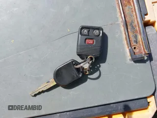 2006 Ford F-150 XLT с VIN 1FTPX12546NA51991, выставлен на аукционе IAAI как лот 41748882 с пробегом 144 313 миль миль и . История ставок и продаж доступна на DreamBid. Изображение 11.