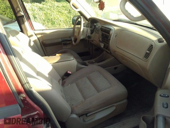 2005 Ford Explorer Sport Trac XLS z VIN 1FMZU67K45UB31837, wystawiony jako IAAI lot #32903073 z przebiegiem 127 538 mil mil oraz . Historia ofert i sprzedaży dostępna na DreamBid. Obrazek 5.