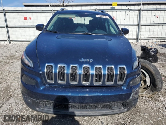 2018 Jeep Cherokee Latitude with VIN 1C4PJLCX6JD607780, listed as a Copart auction lot 47203755 with 135,242 mi miles and Salvage Title. Bid and sale history available at DreamBid. Image 5.