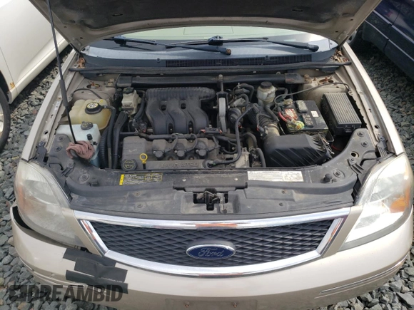 2005 Ford Five Hundred SE with VIN 1FAFP26125G205910, listed as a Copart auction lot 59995904 with 230,468 mi miles and Clean Title. Bid and sale history available at carsss.com. Image 11.