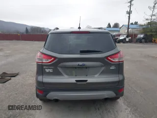 2014 Ford Escape SE with VIN 1FMCU9G9XEUB25240, listed as a IAAI auction lot 41936183 with 60,389 mi miles. Bid and sale history available at carsss.com. Image 17.