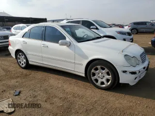 2006 Mercedes-Benz C 280 Luxury with VIN WDBRF92H46F801516, listed as a Copart auction lot 63925294 with 167,587 mi miles and Non Repairable. Bid and sale history available at DreamBid. Image 4.