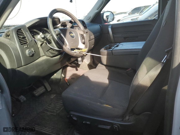 2013 Chevrolet Silverado 1500 LT with VIN 1GCRKSE75DZ364662, listed as a Copart auction lot 80261704 with 146,731 mi miles and Clean Title. Bid and sale history available at carsss.com. Image 7.