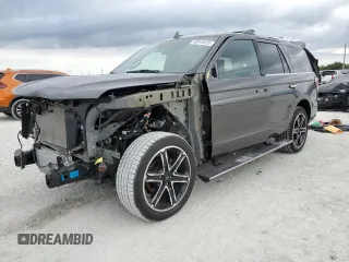2021 Ford Expedition Limited with VIN 1FMJU1KT2MEA72957, listed as a Copart auction lot 88918675 with 30,654 mi miles and Salvage Title. Bid and sale history available at carsss.com. Image 1.