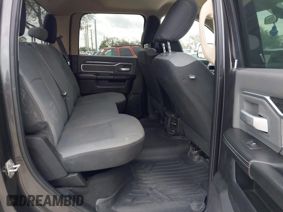 2020 Ram 2500 Big Horn with VIN 3C6UR5DL9LG159759, listed as a IAAI auction lot 41625645 with 125,595 mi miles and . Bid and sale history available at DreamBid. Image 8.