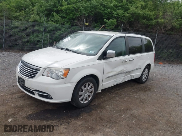 2013 Chrysler Town & Country Touring with VIN 2C4RC1BG2DR632444, listed as a IAAI auction lot 41989048 with 99,668 mi miles. Bid and sale history available at carsss.com. Image 2.