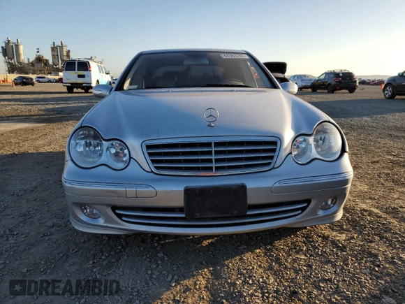 2006 Mercedes-Benz C 230 Sport с VIN WDBRF56H06F728986, выставлен на аукционе Copart как лот 44363785 с пробегом 75 321 миль миль и Списание • Salvage title. История ставок и продаж доступна на DreamBid. Изображение 5.
