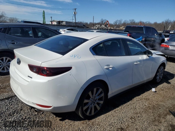 2021 Mazda 3 Select with VIN JM1BPBBL9M1331005, listed as a Copart auction lot 45191365 with 32,066 mi miles and Salvage Title. Bid and sale history available at carsss.com. Image 3.