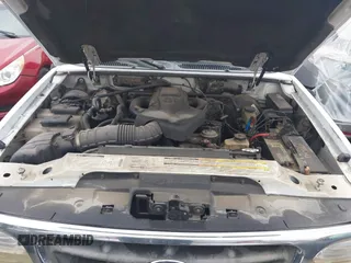 2000 Ford Explorer Eddie Bauer with VIN 1FMZU74EXYZA59442, listed as a IAAI auction lot 40810248 with 212,508 mi miles and . Bid and sale history available at DreamBid. Image 10.