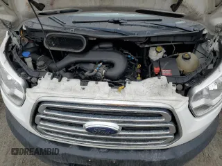 2018 Ford Transit z VIN 1FTYR1ZM7JKB17391, wystawiony jako Copart lot #46845195 z przebiegiem 170 533 mil mil oraz Szkoda całkowita • Salvage title. Historia ofert i sprzedaży dostępna na DreamBid. Obrazek 12.