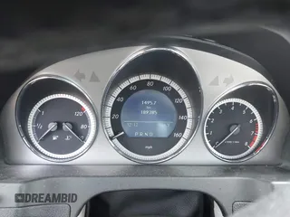 2009 Mercedes-Benz C 300 Sport with VIN WDDGF54X29F216725, listed as a IAAI auction lot 42239560 with 189,385 mi miles and . Bid and sale history available at DreamBid. Image 7.