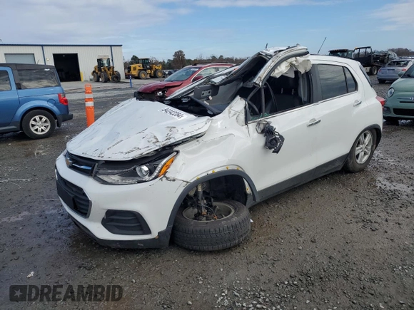 2018 Chevrolet Trax LT with VIN KL7CJPSB4JB714279, listed as a Copart auction lot 84242284 with 83,942 mi miles and Salvage Title. Bid and sale history available at carsss.com. Image 1.