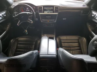 2014 Mercedes-Benz M 63 AMG z VIN 4JGDA7EB6EA357360, wystawiony jako Copart lot #57241045 z przebiegiem 141 531 mil mil oraz Szkoda całkowita • Salvage title. Historia ofert i sprzedaży dostępna na DreamBid. Obrazek 8.