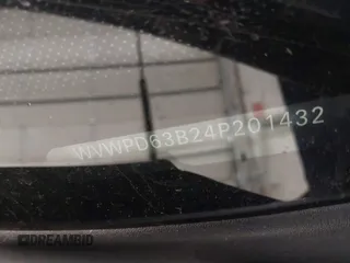 2004 Volkswagen Passat GLS z VIN WVWPD63B24P201432, wystawiony jako IAAI lot #42404871 z przebiegiem 120 630 mil mil oraz . Historia ofert i sprzedaży dostępna na DreamBid. Obrazek 9.
