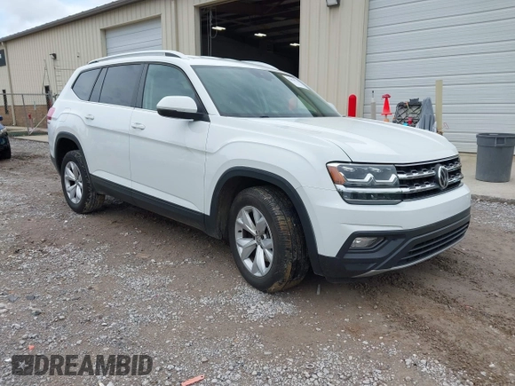 2019 Volkswagen Atlas SE with VIN 1V2WR2CA2KC545696, listed as a IAAI auction lot 42076774 with 138,564 mi miles and . Bid and sale history available at DreamBid. Image 1.
