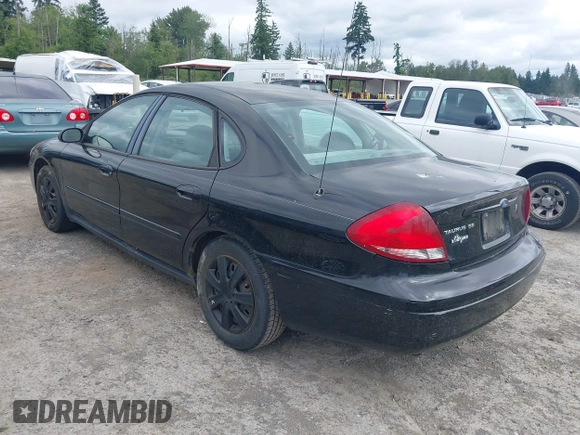 2005 Ford Taurus SE z VIN 1FAHP53U75A109055, wystawiony jako IAAI lot #42401043 z przebiegiem Nie podano mil oraz . Historia ofert i sprzedaży dostępna na DreamBid. Obrazek 3.