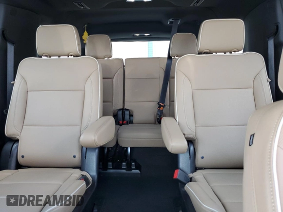 2023 Chevrolet Suburban Premier with VIN 1GNSCFKD7PR205475, listed as a Copart auction lot 60704235 with 32,208 mi miles and Clean title. Bid and sale history available at DreamBid. Image 10.