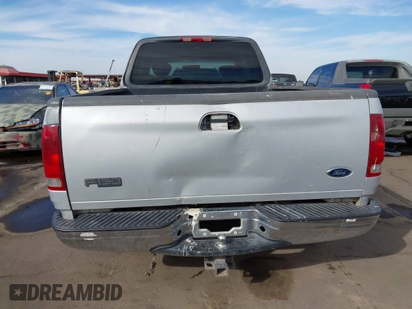 2001 Ford F-150 XL z VIN 1FTRX17W61NA73638, wystawiony jako IAAI lot #41543338 z przebiegiem Nie podano mil oraz . Historia ofert i sprzedaży dostępna na DreamBid. Obrazek 16.
