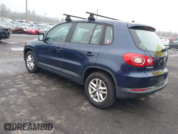 2011 Volkswagen Tiguan SEL with VIN WVGBV7AX0BW502713, listed as a IAAI auction lot 41324829 with 135,294 mi miles and . Bid and sale history available at DreamBid. Image 3.