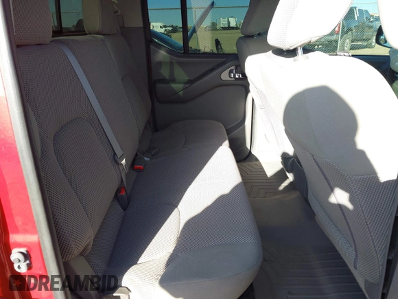 2015 Nissan Frontier SV with VIN 1N6AD0EV9FN700301, listed as a IAAI auction lot 41771088 with 136,749 mi miles and . Bid and sale history available at DreamBid. Image 8.