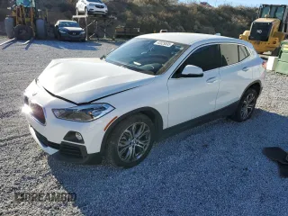 2020 BMW X2 xDrive28i with VIN WBXYJ1C09L5N87648, listed as a Copart auction lot 42029595 with 42,688 mi miles and Salvage Title. Bid and sale history available at carsss.com. Image 1.