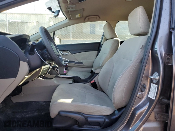 2013 Honda Civic LX z VIN 2HGFB2F55DH547318, wystawiony jako Copart lot #88117425 z przebiegiem 130 428 mil mil oraz Szkoda całkowita • Salvage title. Historia ofert i sprzedaży dostępna na DreamBid. Obrazek 7.