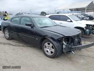 2006 Dodge Charger with VIN 2B3KA43G56H182676, listed as a IAAI auction lot 42052425 with 301,664 mi miles. Bid and sale history available at carsss.com. Image 1.