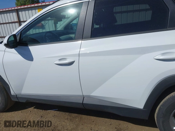 2024 Hyundai Tucson SEL with VIN 5NMJB3DE8RH421998, listed as a IAAI auction lot 42217680 with 18,876 mi miles and . Bid and sale history available at DreamBid. Image 15.
