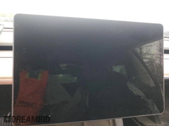 2022 Tesla Model 3 z VIN 5YJ3E1EA9NF285649, wystawiony jako Copart lot #59193635 z przebiegiem Nie podano mil oraz Szkoda całkowita • Salvage title. Historia ofert i sprzedaży dostępna na DreamBid. Obrazek 9.