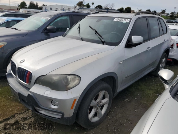 2008 BMW X5 3.0si with VIN 5UXFE43588L030785, listed as a Copart auction lot 46093105 with 122,328 mi miles and Salvage Title. Bid and sale history available at carsss.com. Image 4.