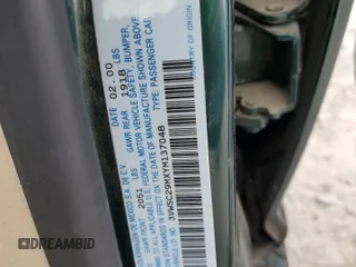 2000 Volkswagen Jetta z VIN 3VWSC29MXYM137048, wystawiony jako Copart lot #68948614 z przebiegiem 76 167 mil mil oraz Szkoda całkowita • Salvage title. Historia ofert i sprzedaży dostępna na DreamBid. Obrazek 12.