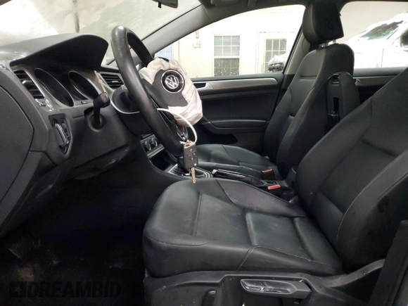 2016 Volkswagen Golf TSI S z VIN 3VW217AU9GM030165, wystawiony jako Copart lot #45112605 z przebiegiem 44 422 mil mil oraz Szkoda całkowita • Salvage title. Historia ofert i sprzedaży dostępna na DreamBid. Obrazek 7.