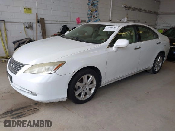 2007 Lexus ES 350 with VIN JTHBJ46G672145333, listed as a IAAI auction lot 42059523 with 206,756 mi miles. Bid and sale history available at carsss.com. Image 2.
