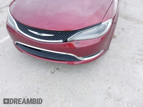 2015 Chrysler 200 Limited with VIN 1C3CCCAB4FN602566, listed as a IAAI auction lot 42173381 with 250,808 mi miles. Bid and sale history available at carsss.com. Image 6.