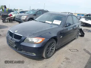 2006 BMW 3 Series 325i with VIN WBAVB17586NK36105, listed as a IAAI auction lot 42076568 with 198,243 mi miles. Bid and sale history available at carsss.com. Image 16.